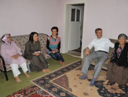Tahmazoğlu’ndan Gece Yarısı Aile Ziyareti