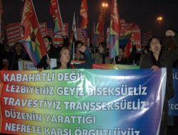 Eşcinseller Taksim'de Yürüdü!