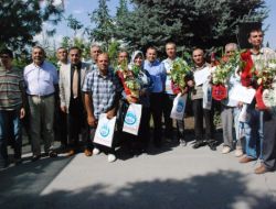 Bahçıvanlık Kursunu Tamamlayan Kursiyerler Sertifika Aldı