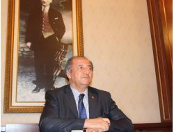 Vali Kara: Gazeteciler Çok Yönlü Bir Görev Üstleniyor