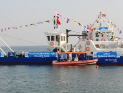 İzmir Körfezi'ni Temizleyecek ‘imbat’ ve ‘meltem’ İşbaşı Yaptı