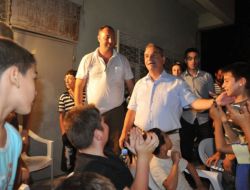 İlkadım'da Çocuklar Eski Ramazan Geleneklerini Yaşıyor