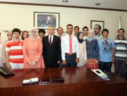 Başkan Zolan, Lys'de Derece Alan Servergazili Öğrencileri Ödüllendirdi