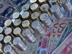 Rusya Merkez Bankası Ruble Bandını Genişletti