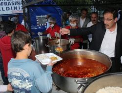 Palandöken Belediyesi, İftar Çadırı Kapasitesini Bin 500'e Çıkardı