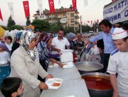 Korkuteli Halkı, İftar Çadırında Buluştu