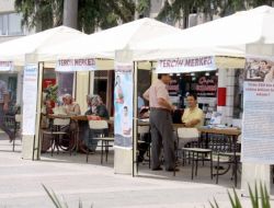 Canik Başarı Üniversitesi, Tercih Çadırları İle Öğrencileri Yönlendiriyor