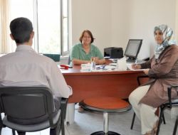 Nişanlı Çiftler, Aile Danışma Merkezinde Evliliğe Hazırlanıyor