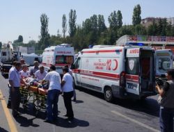 Ankara'da Trafik Kazası: 11 Yaralı