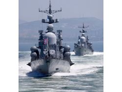 “akdeniz’de Bulunan 10 Rus Savaş Gemisinin Suriye’de Görevi Yok”