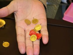 Çeyrek Altın 92 Lira Ama Arayan-Soran Yok!!