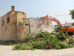 Toroslar, Metruk Binalardan Temizleniyor