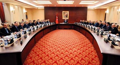 KABİNE DEĞİŞİYOR!!