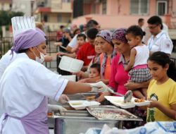 Çamlıbel Ve Döşemealtı’nda İftar Sofraları Kuruldu