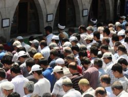 Arakan'da Öldürülen Müslümanlar İçin Gıyabi Cenaze Namazı