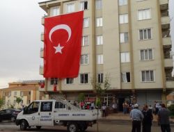 Yetim Şehidin Gaziantep'teki Evine Ateş Düştü