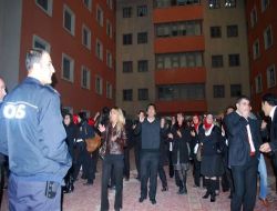 İş Akitleri Feshedilen İşçiler Başhekimliğe Yürüdü