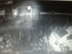 Örgüt Yandaşları İftar Vakti Belediye Otobüsünü Böyle Yaktı