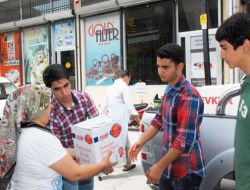 Adana Gençlik Platformu 100 Ailenin ‘sofrasına Bereket’ Oldu