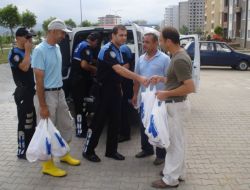 Polis Koleji Öğrencilerinden Selzedelere Yardım