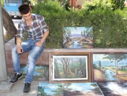 Genç Ressam Yalçın: Resim Çizerken Huzur Buluyorum