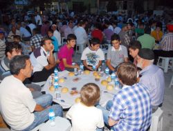 Konya'nın Mahalle İftarları Kardeşliği Pekiştiriyor