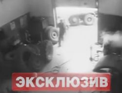 Rusya'da Atölyede Patlama Anı Kamerada