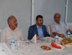 Çorum Belediye Başkanı Külcü, İftarda Muhtarlarla Bir Araya Geldi
