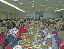 Dosader, İftarda Hekimlerle Bir Araya Geldi