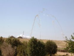 Kamışlı Sınırındaki Tank Tatbikatı Sürüyor