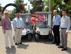 Hayırsever Doktor Mezarlığa Golf Aracı Bağışladı