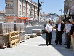 Başkan Çakır: Niyazi Mısri Caddesi'nde Çalışmalar Hızla Sürüyor