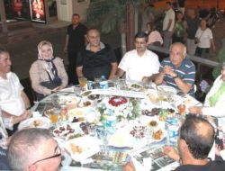 Tbmm Başkanı Çiçek Edremit'te İftara Katıldı