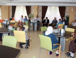 Bolu Müftüsü Şahin, Huzurevi Ve Devlet Hastanesini Ziyaret Etti