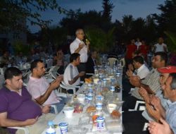 Kozan Belediyesi Her Gün Bir Mahallede İftar Veriyor