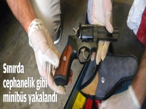 Sınırda silah ve mühimmat..