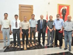 Düziçi Şehit Ve Gaziler Derneği Yöneticileri Vali Cerrah’ı Ziyaret Etti