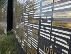 Maden Şehitleri Anıtı Dökülüyor, Sahip Çıkan Yok