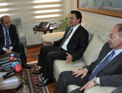 Babacan: Terörle Mücadele Ederken, Siyasi Reformlar Devam Edecek