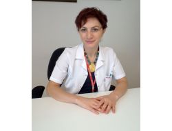 "Oruç Tutan Hamileler Fazla Yağlı Ve Baharatlı Gıdalardan Uzak Durmalı"