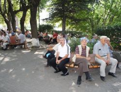 Yüzde 80'i Aşan Nem, Vatandaşa Zor Anlar Yaşatıyor