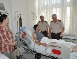 Genelkurmay Başkanı Tedavi Gören Gazileri Ziyaret Etti