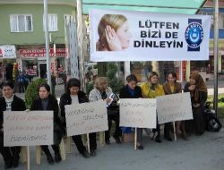 Kamu Sen Üyeleri Osmaniye'de De İş Bıraktı