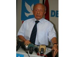 Türkiye Suriye'nin İç Sorununa Karışmamalı