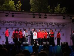 "Terör Örgütü İhaleyi Yerine Getiriyor"