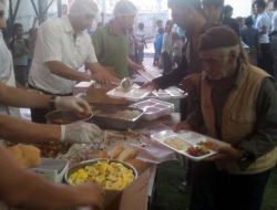 Kimse Yok Mu Derneği, Gökçe Beldesinde İftar Verdi