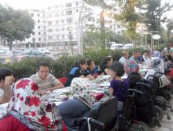 Engelliler Polisle Kaynaştı