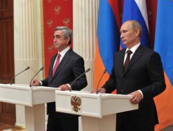 Putin: Milis Grupları Savaştan Önce Eğittik