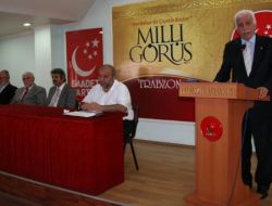 Sp Genel Başkanı Kamalak, İslam Ülkelerini Güçlerini Birleştirmeye Davet Etti