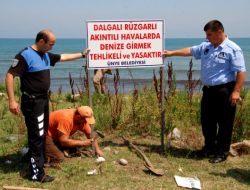 Ünye Belediyesi'nden, Denize Girilmesi Yasak Yerlere Uyarı Levhası